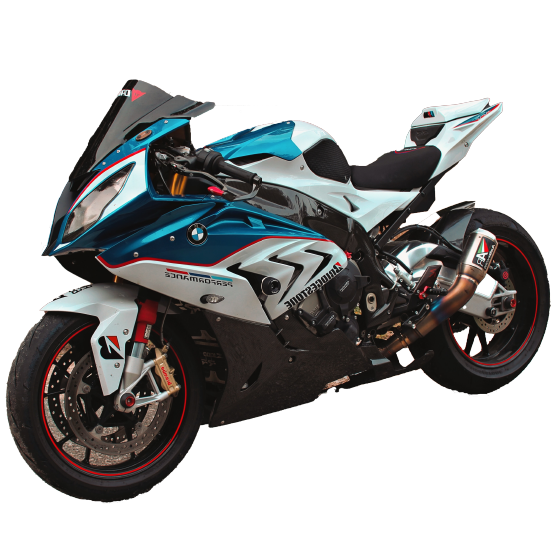 BMW S1000RR placé a droite de l'écran qui sépare les deux parties