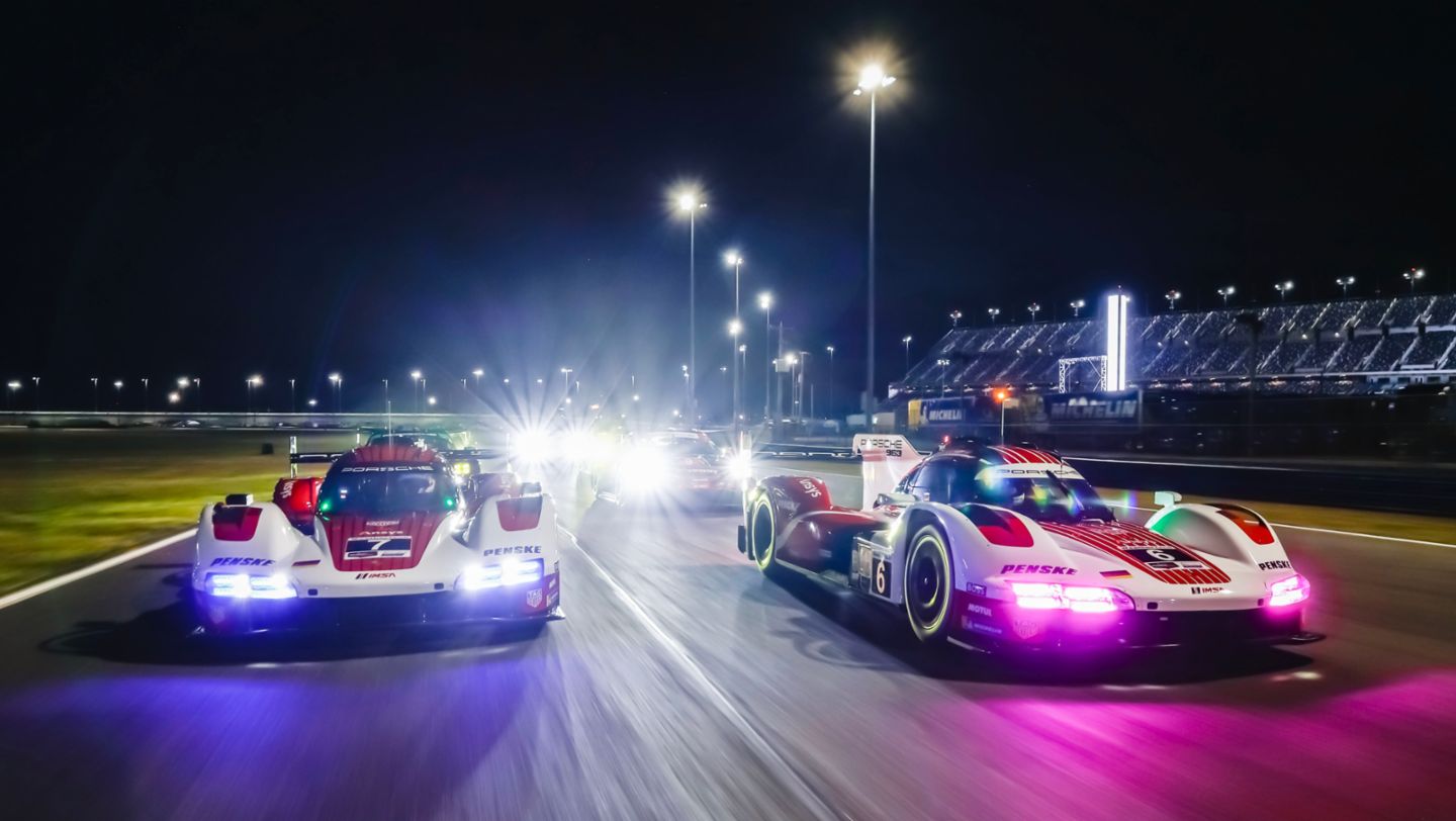 Porsche en course - lumière et  vitesse