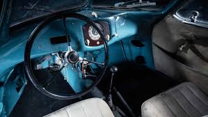 Intérieur Type 64